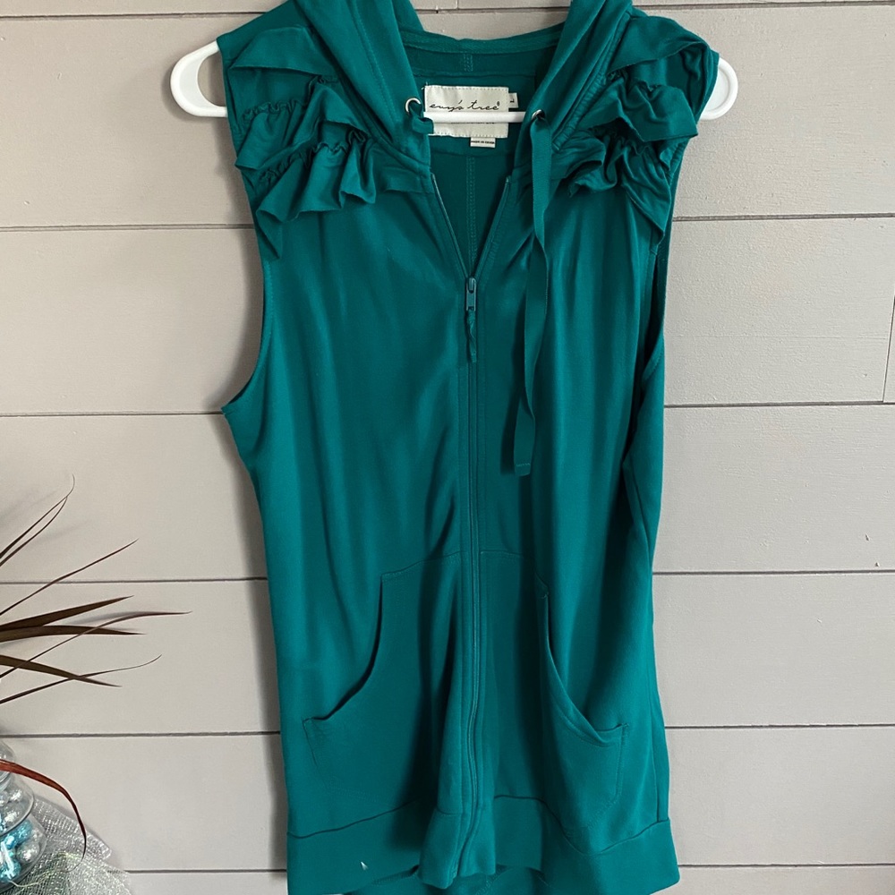 Green Zip Vest | evy’s tree | Reece